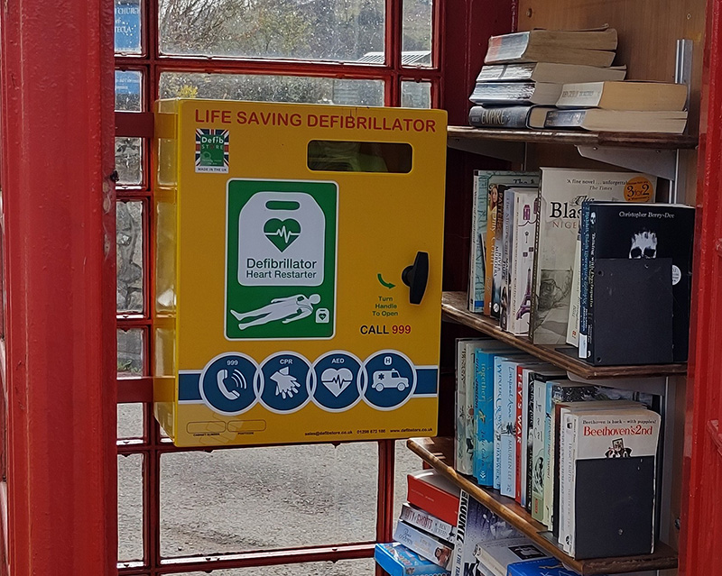 Llandegley Defibrillator in telephone box